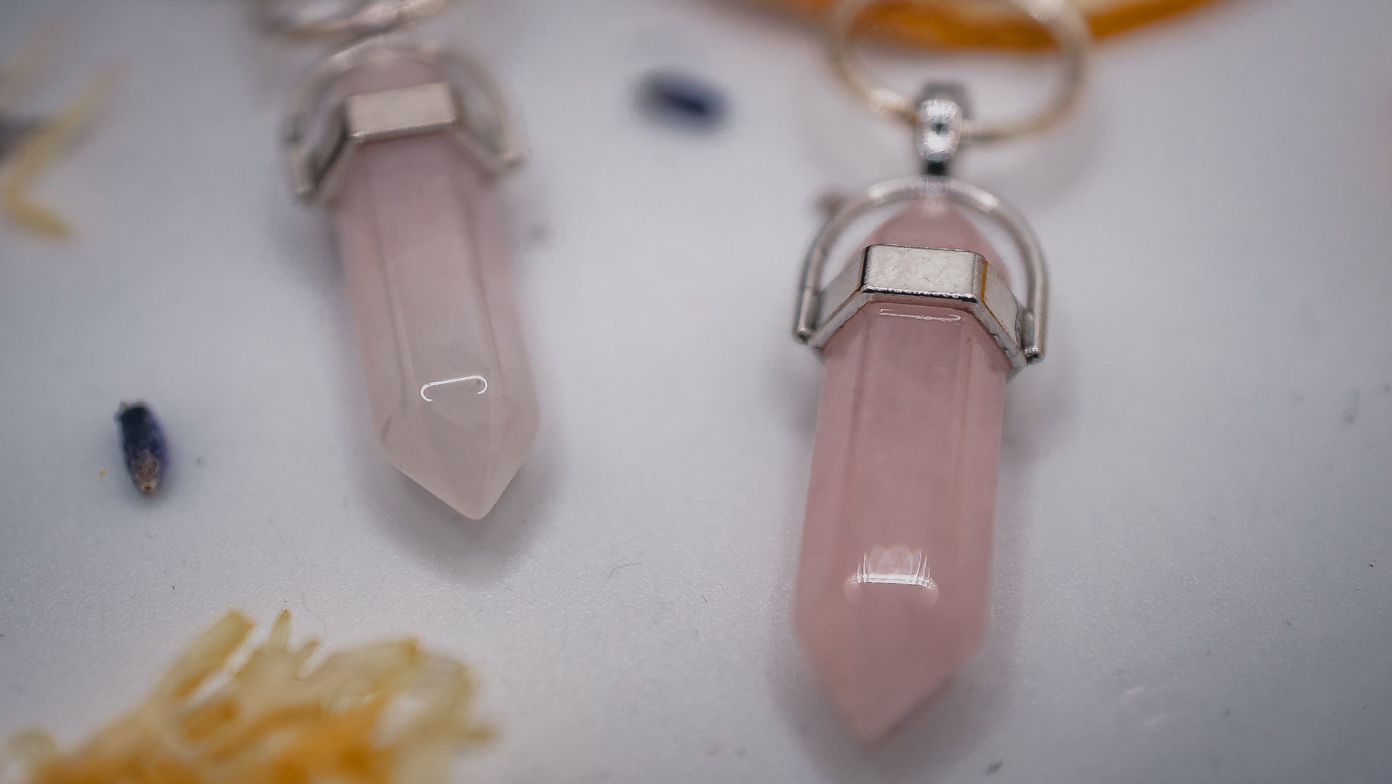 ROSE QUARTZ BOOT CHARMS (SILVER)
