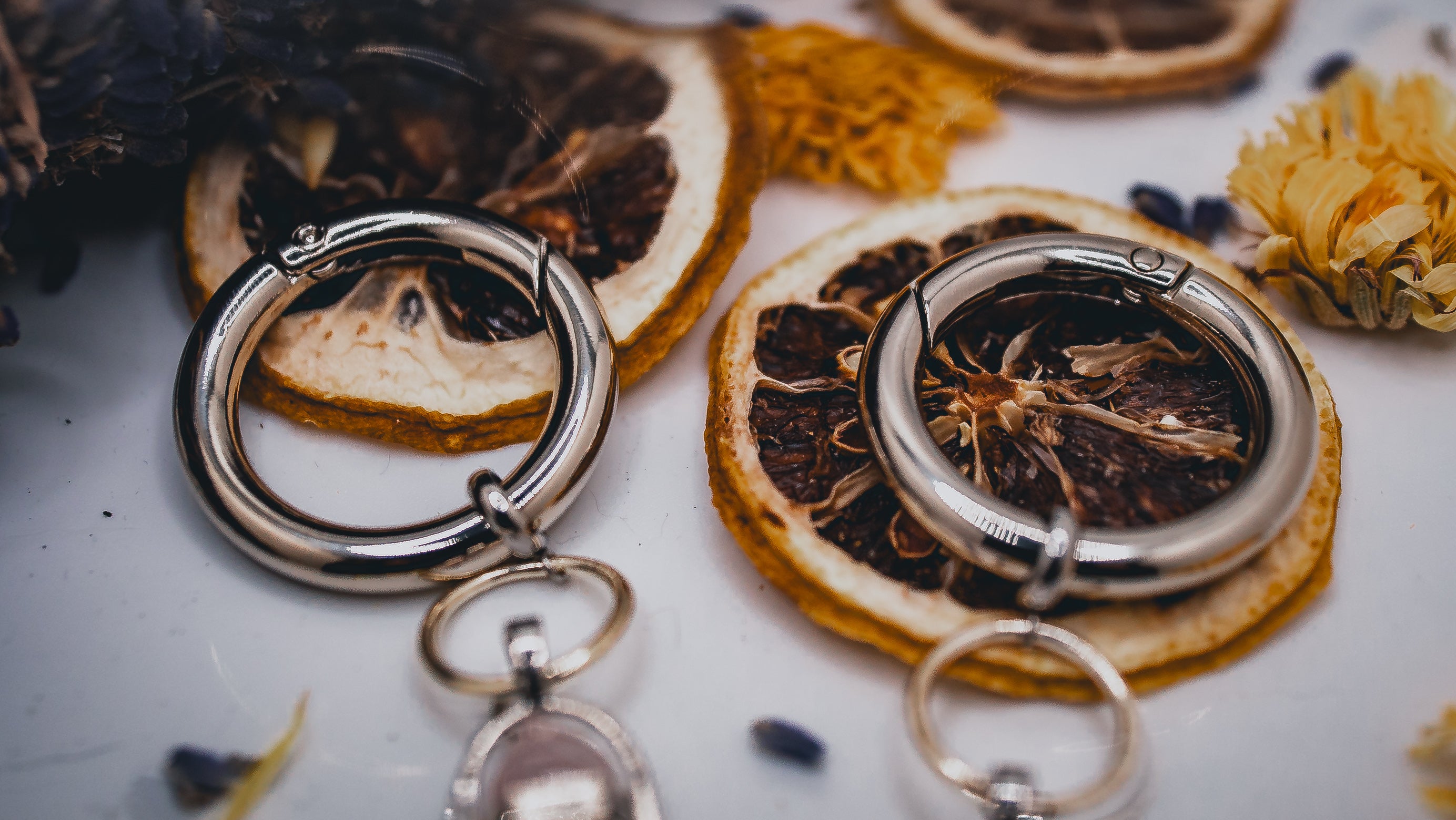 ROSE QUARTZ BOOT CHARMS (SILVER)