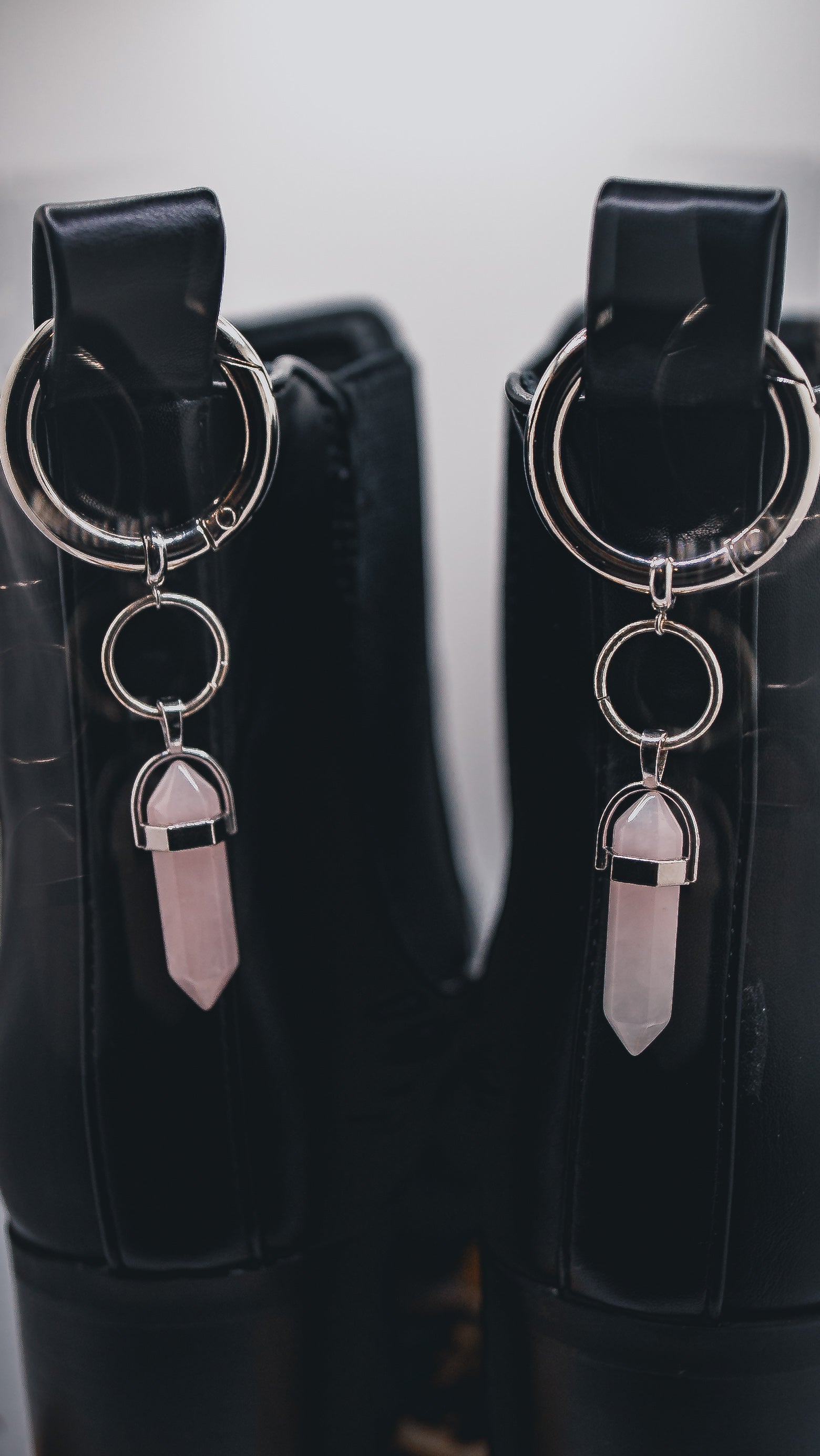 ROSE QUARTZ BOOT CHARMS (SILVER)